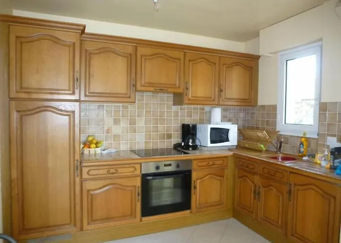 Διαμέρισμα T3 - Private Parking - 300 M Sea &